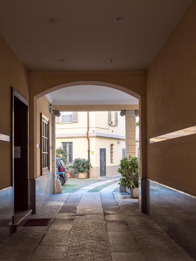 The Best Rent - Studio Nearby Sant'Agostino Metro Milano Eksteriør bilde
